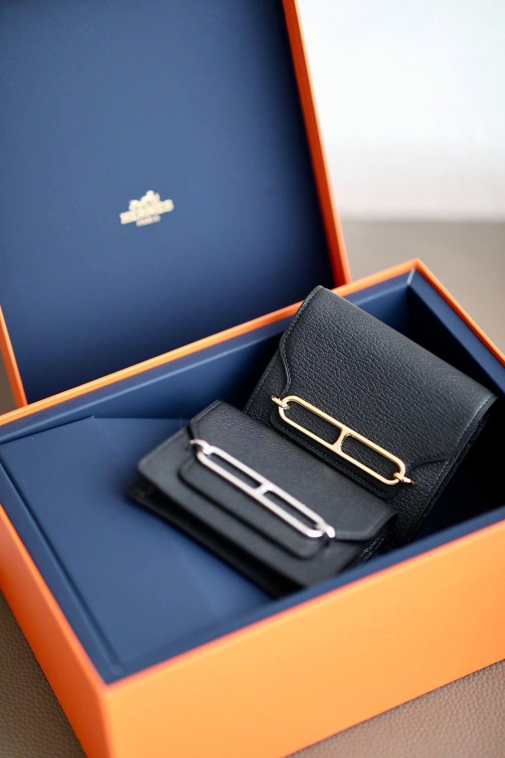 HERMES RoulisSlim Wallet 12.7 Black Calfskin