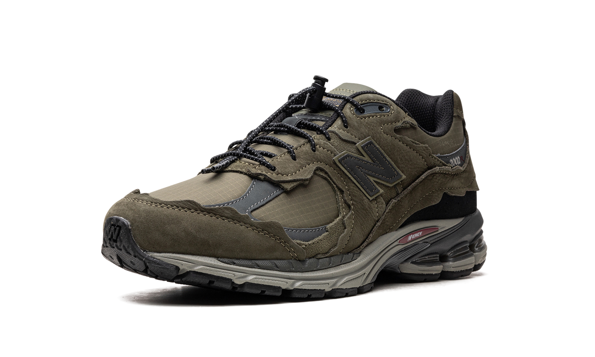 2002R "Protection Pack - Dark Moss" M2002RDN