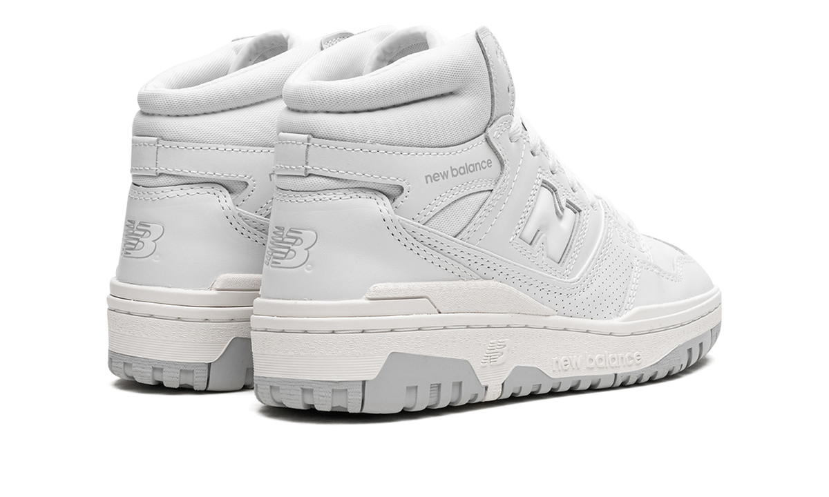 650 "Triple White" BB650RWW