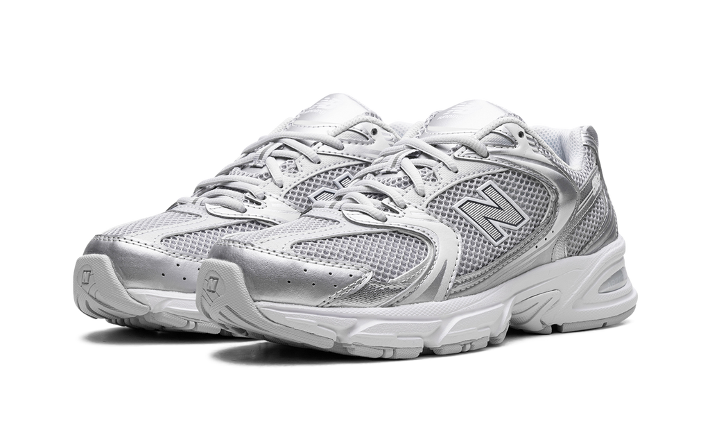 530 "Moonbeam Silver Metallic" MR530RS
