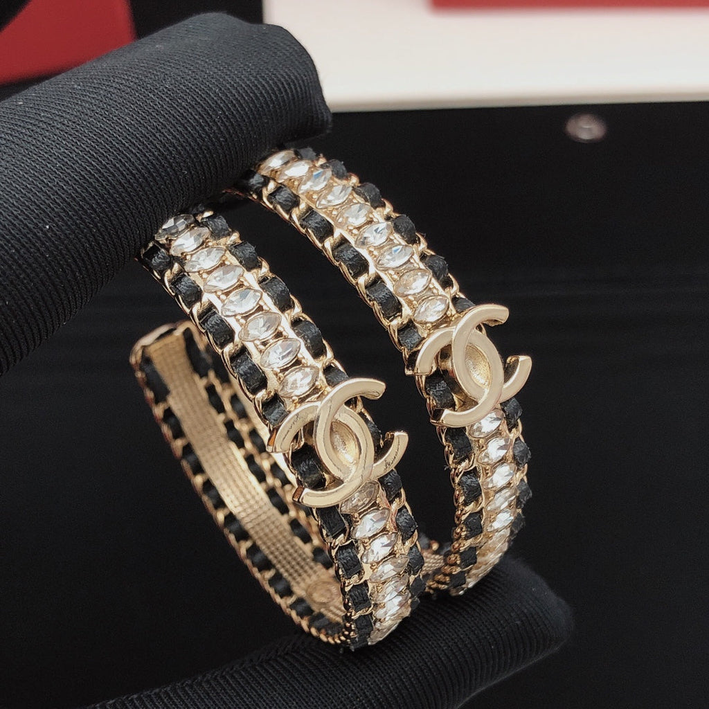 18K  Chanel Strass Earrings