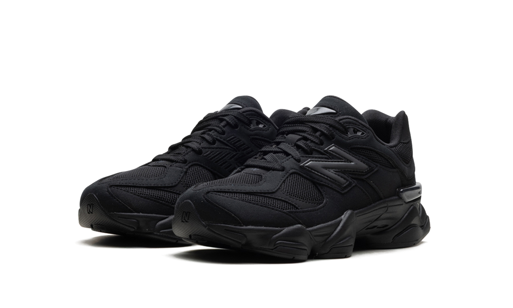 9060 GS "Triple Black" GC9060BB