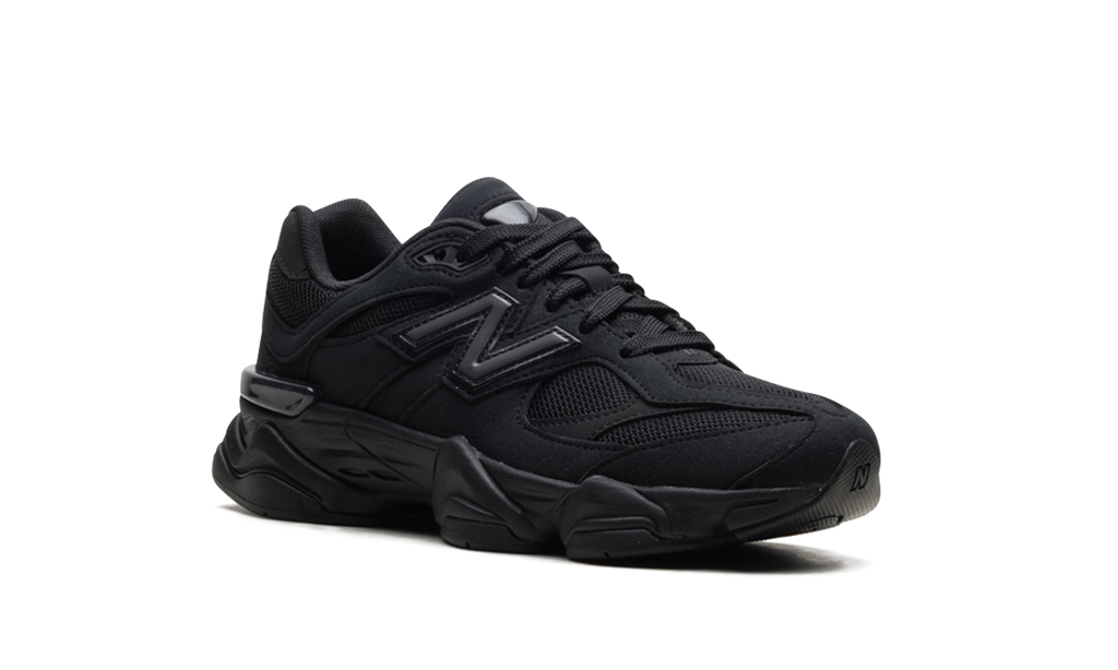 9060 GS "Triple Black" GC9060BB