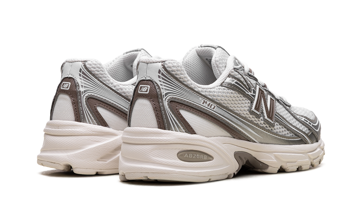 740 "Arid Stone" U740MU2