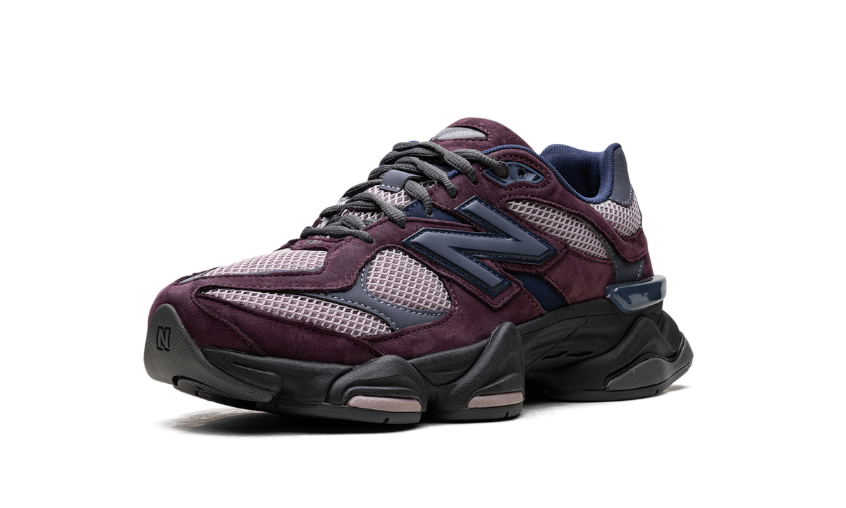 9060 "Plum Brown Ice Wine" U9060RFC