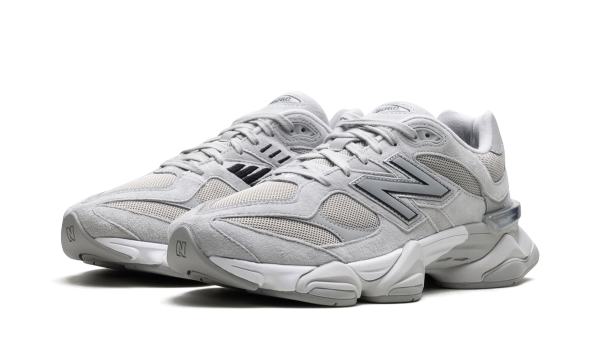 9060 "Silver Metallic Grey" U9060JGR